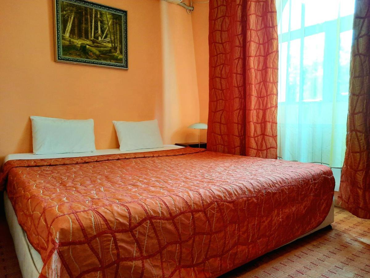 Family Art Hotel Gallery Πλέβεν Εξωτερικό φωτογραφία