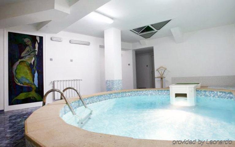 Family Art Hotel Gallery Πλέβεν Εξωτερικό φωτογραφία